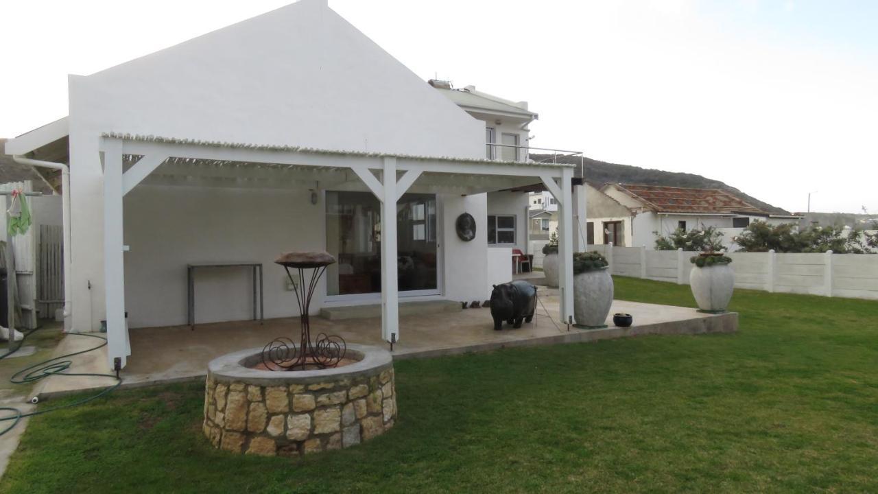 L Agulhas,Main @ 51 Apartment Luaran gambar
