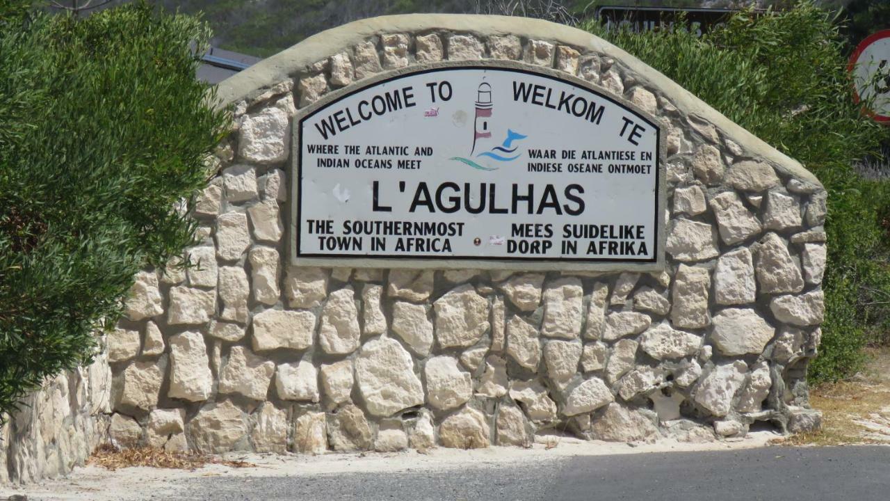 L Agulhas,Main @ 51 Apartment Luaran gambar